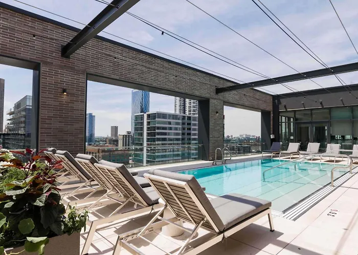 Apartment Blueground West Loop Rooftop Pool Gym Chi-1139