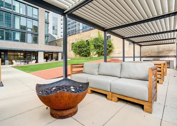 Blueground West Loop Rooftop Pool Gym Chi-1139 Apartment *